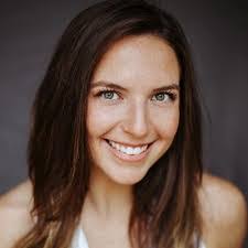 Taylor Mueller's Instagram, Twitter & Facebook