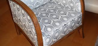 Découvrez, étape par étape, comment changer de métier pour réaliser votre rêve de changement de carrière. Custhomize Tapissier D Ameublement Et Vente De Tissus A Niort 79