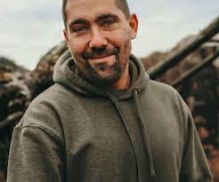 Steve Fossum's Instagram, Twitter & Facebook