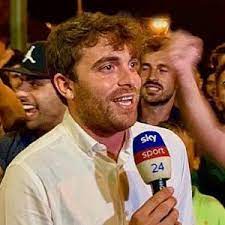 Fabrizio romano is an italian journalist who specializes in football transfers. Fabrizio Romano Journalist Age Wiki Biography I Net Worth Instagram Ncert Point Wiki Biography Net Worth