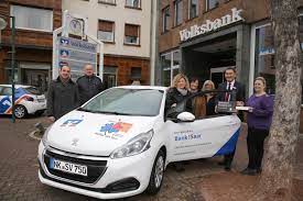Auf lokalwissen im branchenbuch neunkirchen (saar) finden sie 10 einträge mit adressen, telefonnummern, öffnungszeiten und bewertungen. Sparverein Saarland E V Bank 1 Saar Ubergibt Spendenfahrzeuge