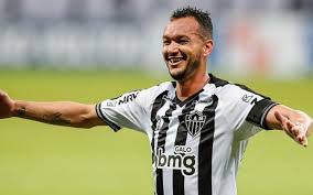 Uma outra opção para os atleticanos assistirem aos jogos ao vivo é o sportv, que transmite as partidas através dos planos de tv por assinatura e da sua plataforma de streaming, o globoplay. Brasileirao Ao Vivo Onde Assistir Botafogo X Atletico Mg Na Tv E Online Noticias Da Tv