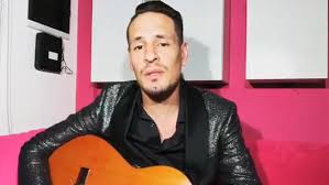 In 2003, he and his bandmates were the recipients of the best tropical band award at the gardel awards ceremony. Rodrigo Tapari Cancelo Concierto En Uruguay Video Enterate Radio Nueva Q Radio Nueva Q