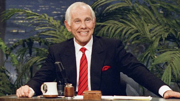 Johnny Carson made dignified exit from 'Tonight Show' after enduring years  of 'SNL' mockery | The Bullet
