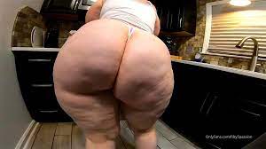 Watch O.F. Mega Pawg Booty - Bbw, Thong, Big Booty Porn - SpankBang