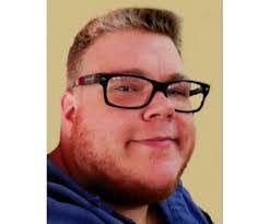 Elijah Sharpe's Instagram, Twitter & Facebook