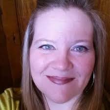 Paula Prewett's Instagram, Twitter & Facebook