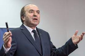 Ion Cristoiu: Nu Tudorel Toader, ci cuplul Cătălin Predoiu – Ludovic Orban ne-a făcut de ruşine la Comisia de la Veneţia