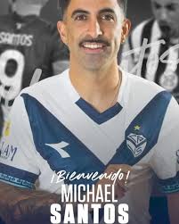 ✅️📋 PRIMER REFUERZO ADENTRO ✍️ Oficialmente Michael Santos firmó su  contrato con #Velez hasta diciembre del año 2027.