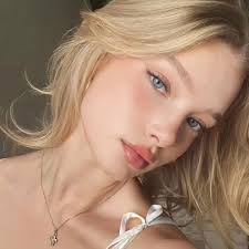 😍💞 . @kristinapimenova ❤️ . Follow @kristinapimenova_.fanpage for more ❤  . . #kristinapimenova #kerala #anastasiabezrukova  #kristinapimenova#model#tehran #kristinapimenovaperfectmodel#ellagross  #kristinapimenova2005 #kristina#ella#ellag#ellagross ...