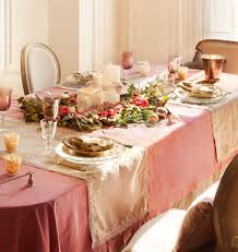 Masa de craciun nu inseamna numai la mese intinse si mancaruri alese. Idei Pentru Aranjarea Mesei De CrÄƒciun Adela Parvu Interior Design Blogger