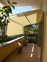 Balkon Markisen Sorgen Fur Einen Passenden Sicht Und Sonnenschutz Sonnenschutz Balkon Balkon Dekor Sonnenschutz Markisen