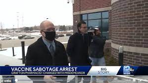 Ex Wisconsin Pharmacist Pleads Guilty To Tampering With Moderna S Covid 19 Vaccine Daily Mail Online