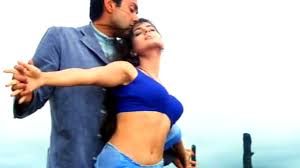 Her father's a government servant, her mother is a brilliant homemaker and her brother who is just a year older to her behaves as if he is her grandfather. Ameesha Patel Hot Saree Romantic Song Video Indiancelebblog Com