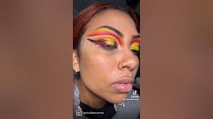 Omg this color combo unalived me! 😭 #makeup #makeuptutorial #makeuplook  #eyeshadowtutorial