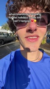 Brandon Gosnell's Instagram, Twitter & Facebook