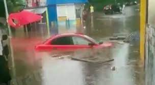 «вести» публикуют видео бушующей водной стихии. Fi2ltyrhejsiym