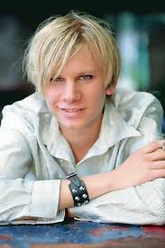 Изучайте релизы robert stadlober на discogs. Who Is Robert Stadlober Dating Robert Stadlober Girlfriend Wife