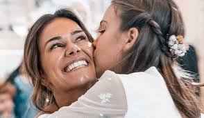 Assim, os alunos do 9° ano, da escola estadual vilmar vieira matos, de dourados, na disciplina de língua inglesa, ministrada pela professora os estudantes do bloco final do projeto aja da e.e. Sara Matos Na Praia No Dia Da Primeira Comunhao Da Filha De Pedro Teixeira