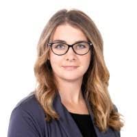 Marcy Long's Instagram, Twitter & Facebook