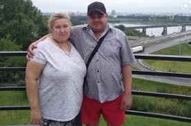 Murió asfixiado por las nalgas de su esposa: ella se le sentó arriba en la  cama