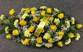 Yellow Rose And Carnation Casket Spray Rawsons The Florist Fareham Hampshire