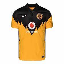 Kaizer chiefs johannesburg trikots 2020 in den varianten home und away zu günstigen preisen sowie shorts, stutzen und weitere fan artikel für herren und kinder. Kaizer Chiefs 2020 21 Trikot Home Original Online