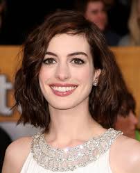 SAG Awards Beauty: Anne Hathaway