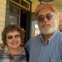 100+ perfiles de «Chuck Pace»