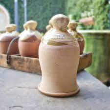 Gift Guide 2015 10 Stylish Gifts Under 100 For A Gardener Gardenista Stylish Gifts Watering Gardenista