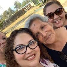 En Estados Unidos, cheetos lanzó una presentación gigante en botes de  aluminio de sus palomitas, mitad cheedar, mitad flamin hot. Los encuentran  en los walmart. Fuentes: De Ortiz