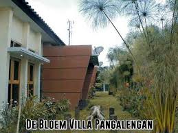 Villa family pangalengan terletak di kawasan wisata pangalengan bandung. Sewa Villa Murah Di Pangalengan Untuk Rombongan Muat Banyak