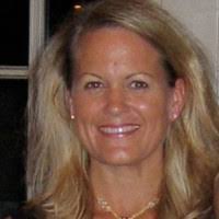 Shelley Crane's Instagram, Twitter & Facebook