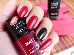 This nail gel polish is easy to apply and soak off. Nails Matt Nail Colour 01 04 Von Rival De Loop Herzchen Design Tiamel