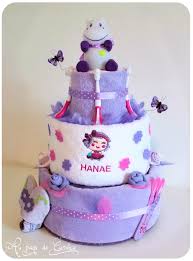 Gâteau de couche funfetti anniversaire. Gateau De Couches Parme Blanc Et Rose Et Ses Bodys Cupcakes Au Pays De Candice