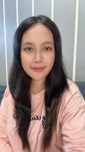 Would you like to have a beautiful blonde wife? It's easy, just become good  at golf then women who would never even look at you in normal circumstances  will be desperate to