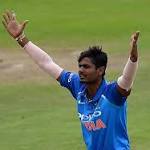 India thump inch closer quarters