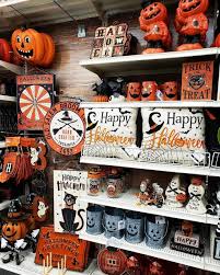 Michaels Stores On Instagram Welcome To The Bootique Spottedatmichaels By Voodoobarbiedoll Fall Halloween Decor Easy Halloween Decorations Fall Halloween