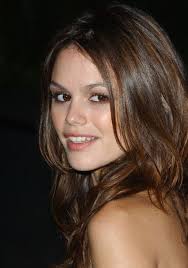 And the beautiful miss bilson was the perfect reason for braff's character to wander from his relatively straight boring life. Rachel Bilson Photos Photos The Last Kiss La Premiere Rachel Bilson Rachel Beauty