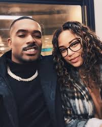 Luke Grimes with his wife Bianca💕