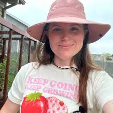 Darius Rucker added a powerful verse to this relatable song. Have you seen  it yet?