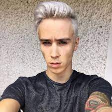 Bleached Hair For Men Blonde Platinum Dyed Hairstyles 2021 Guide Bleached Hair Dyed Blonde Hair Silver Blonde Hair