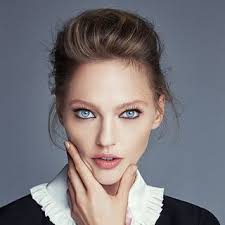 12 Beauty Tips From Allure's January Issue You Haven't Heard Yet