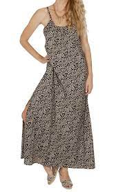 Les robes corsetées étaient faites pour mettre en valeur la silhouette de la femme pour le confort. Soldes Robe Ete Pas Cher Femme En Stock
