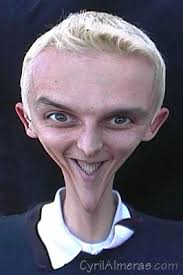 Il fait tellement bon ce soir. Scp Blonds