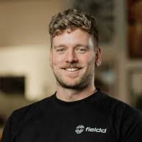 600+ "Lingard" profiles