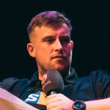 Stephen Barry (@Stephen_Barryy)