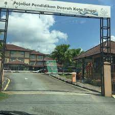 (asisten daerah bidang administrasi daerah). Photos At Pejabat Pelajaran Daerah Kota Tinggi Government Building
