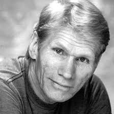 And now to introduce the veritable champion of actors, Hank Stone. You may  know Hank from movies like The Punisher, Cold Mountain, The Patriot, or tv  shows like Walker, Texas Ranger and