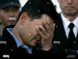 Ken Krom's Instagram, Twitter & Facebook